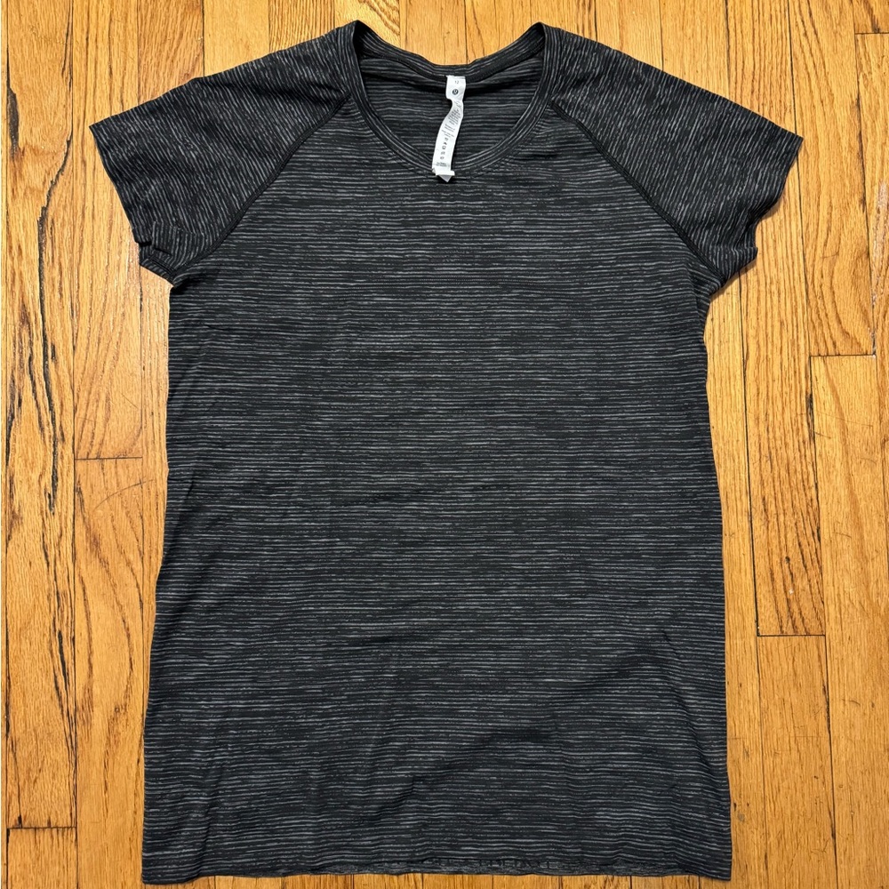 Lululemon Swiftly Tech Short Seeve